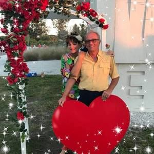 Meet your Posher, Diana